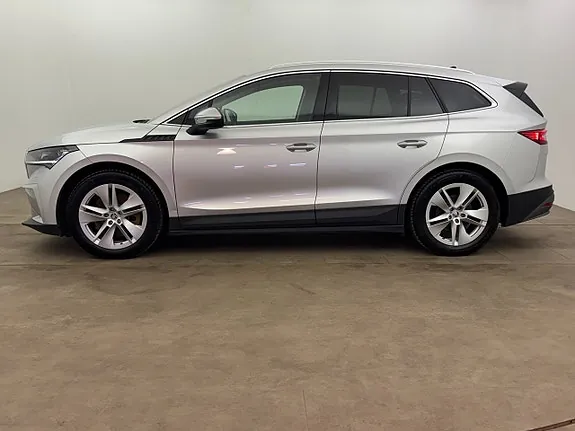 Skoda Enyaq 2023 photo 3