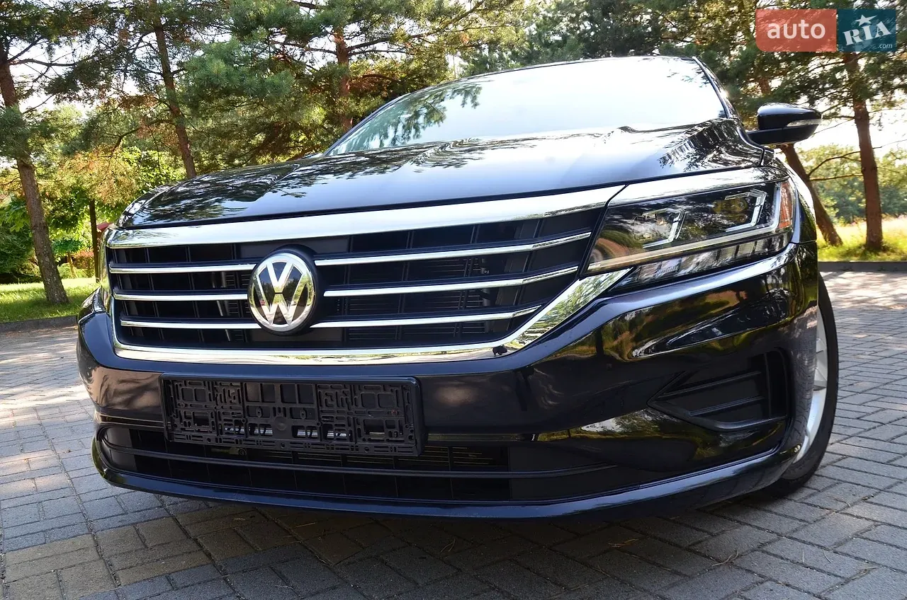 Volkswagen Passat 2020 photo 2