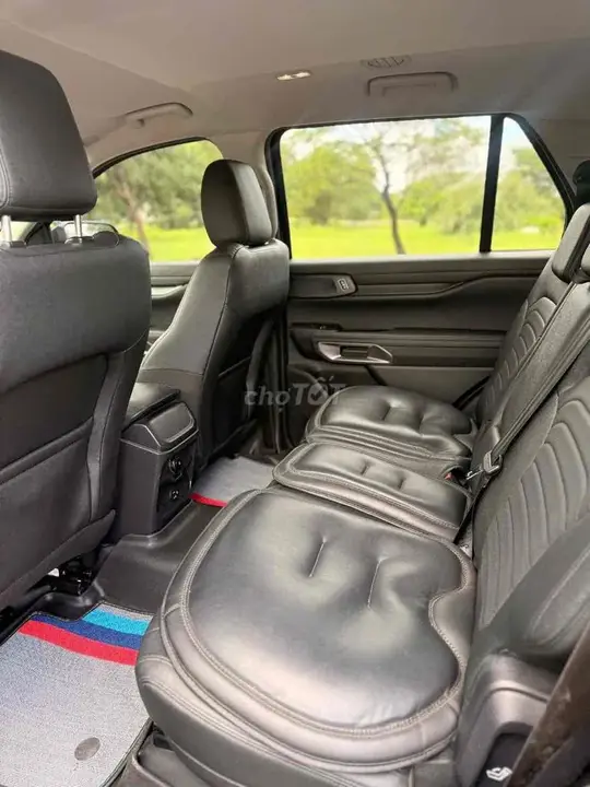 Ford Everest 2023 photo 4