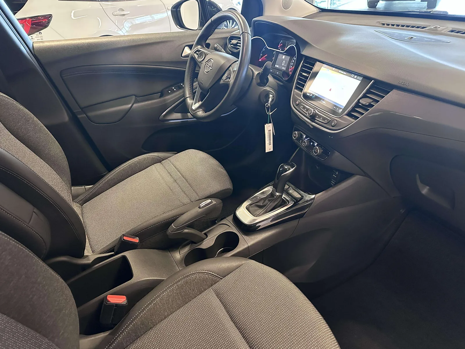 Opel Crossland 2023 photo 2