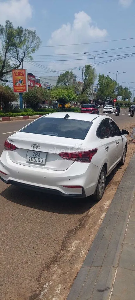 Hyundai Accent 2018 photo 4