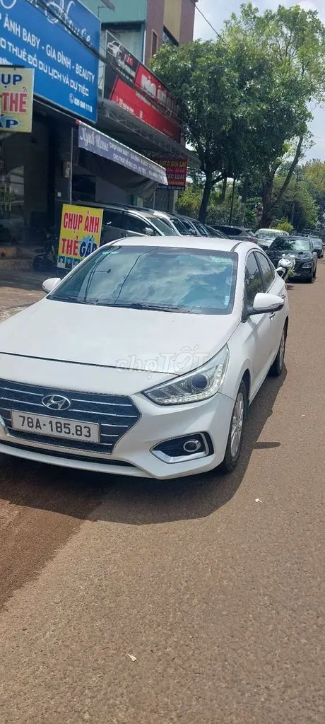 Hyundai Accent 2018 photo 3