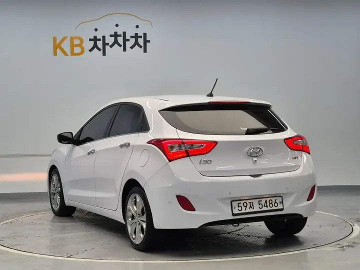 Hyundai I30 2015 photo 2
