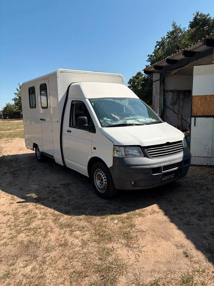 Volkswagen T5