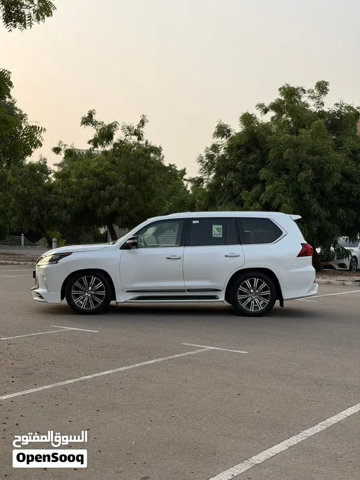 Lexus Lx 2019 photo 3