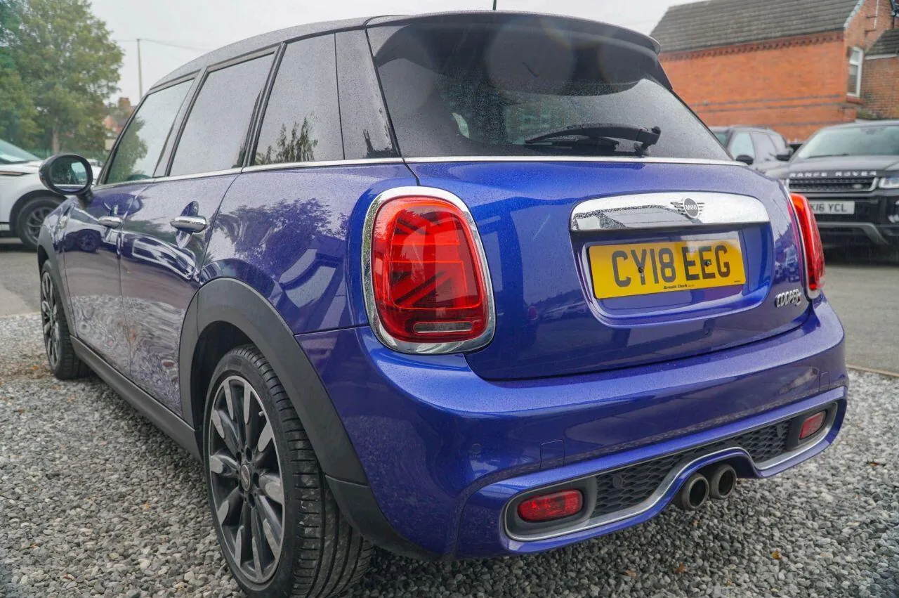 Mini Hatch 2018 photo 5