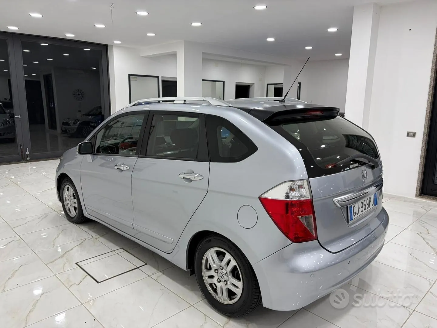 Honda Fr-V 2005 photo 4