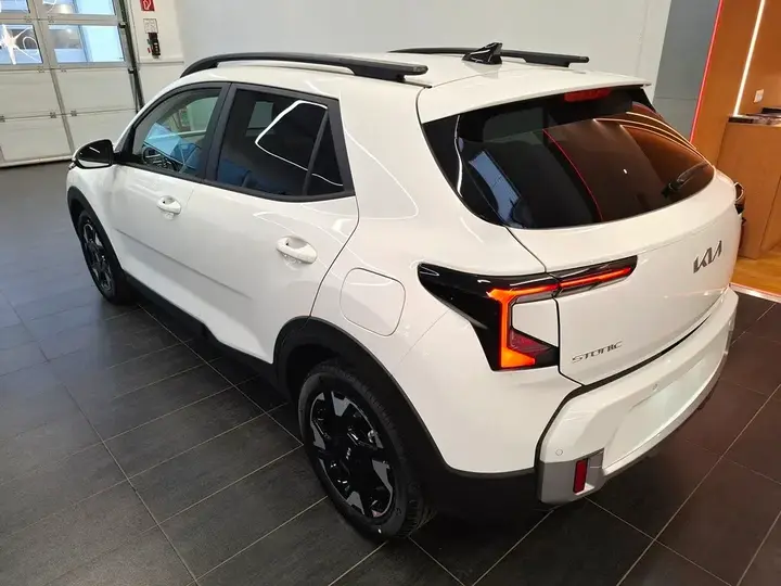 Kia Stonic photo 3