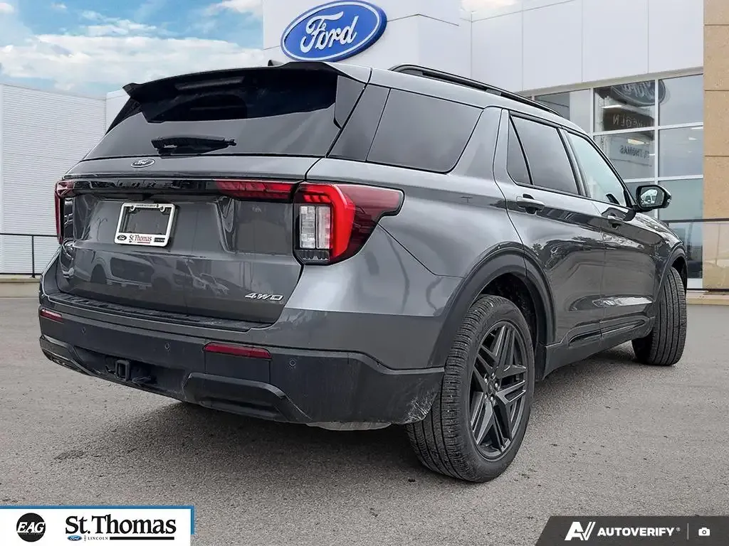 Ford Explorer 2025 photo 4