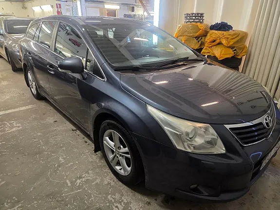Toyota Avensis 2009 photo 4