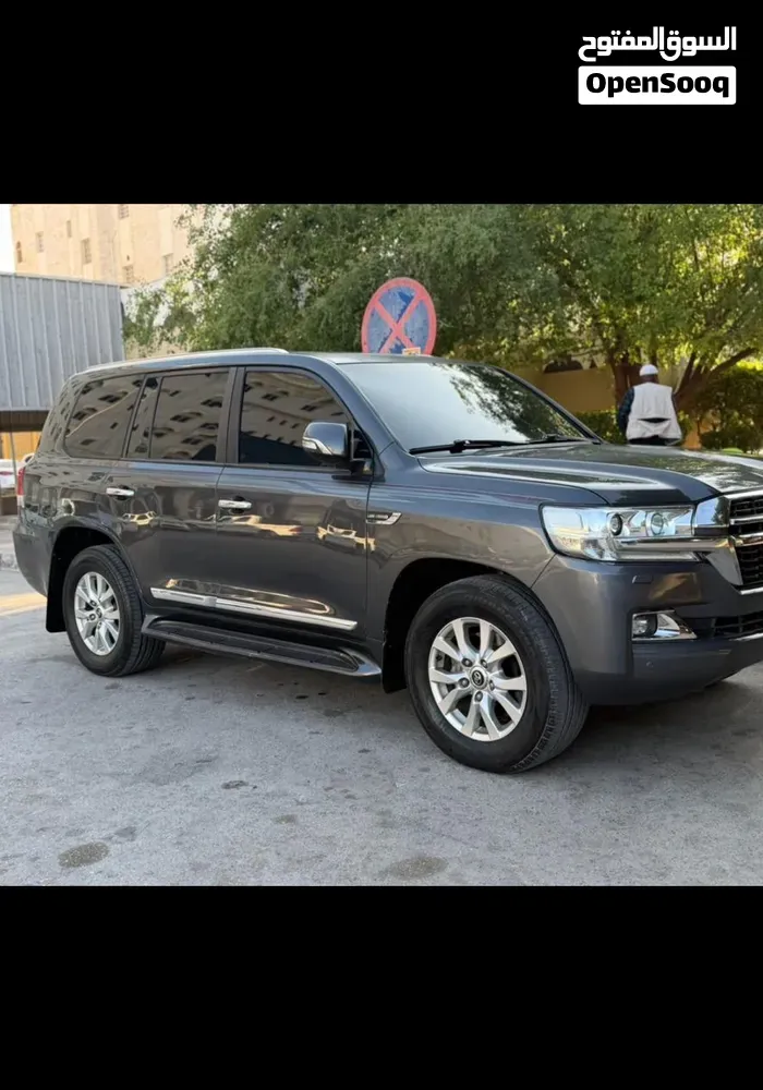 Toyota Land Cruiser 2016 photo 3