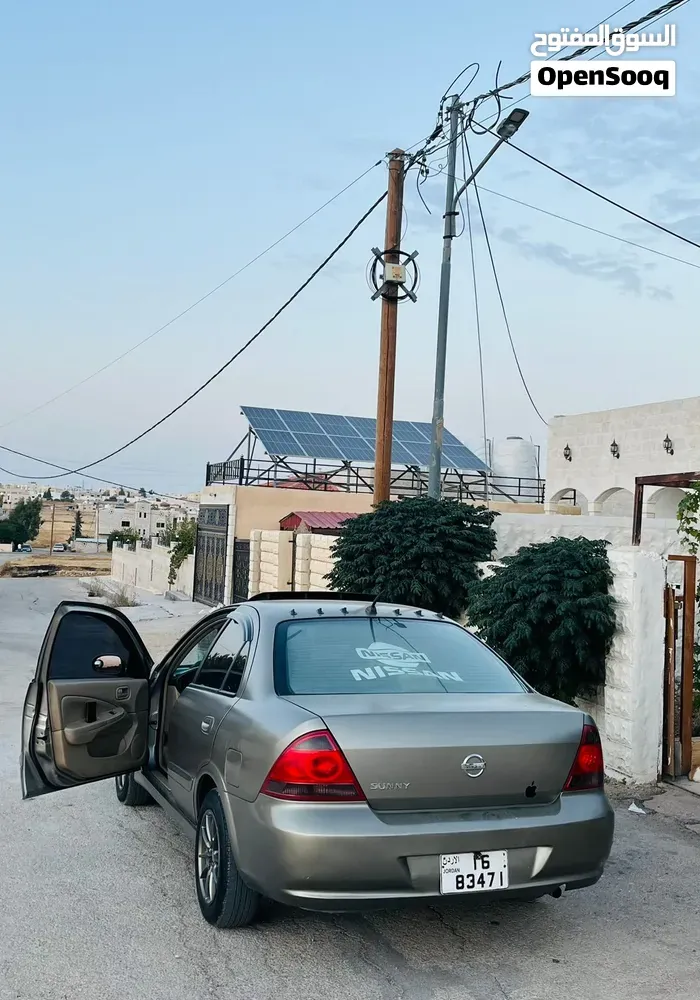 Nissan Sunny