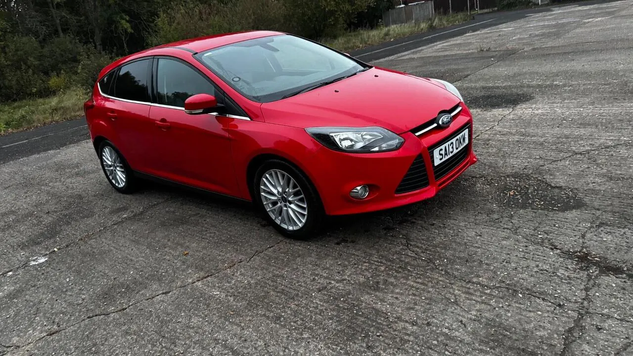 Ford Focus 2013 photo 3