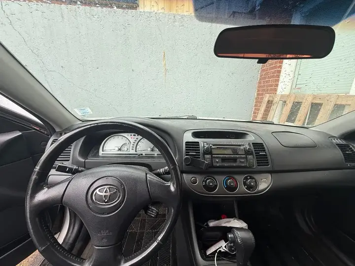 Toyota Camry 2004 photo 5
