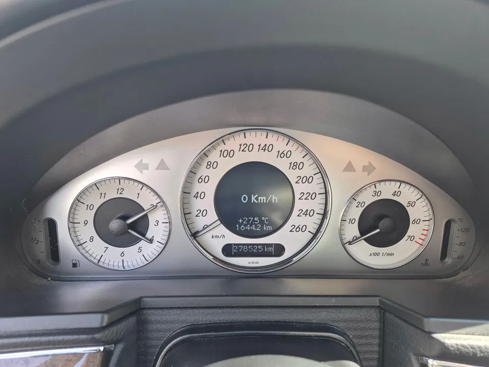 Mercedes-Benz E-Class 2008 photo 5