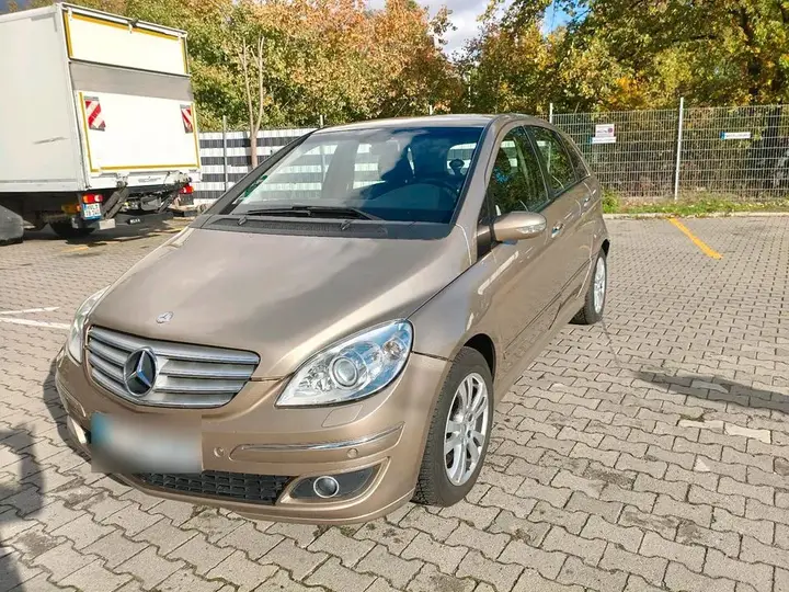 Mercedes-Benz B-Class