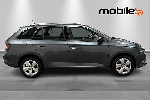 Skoda Fabia 2018 photo 2