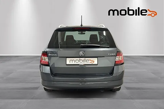 Skoda Fabia 2018 photo 4