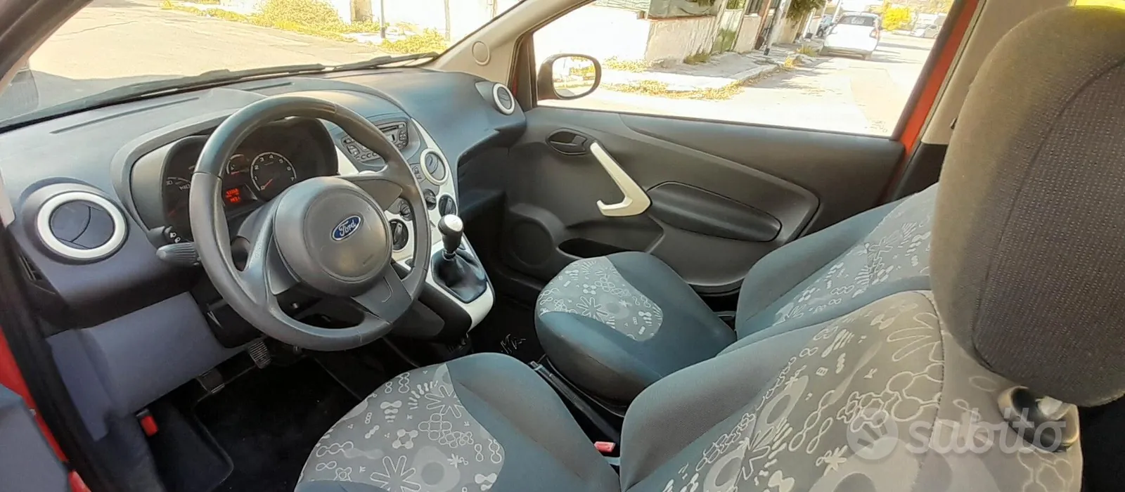 Ford Ka 2012 photo 5