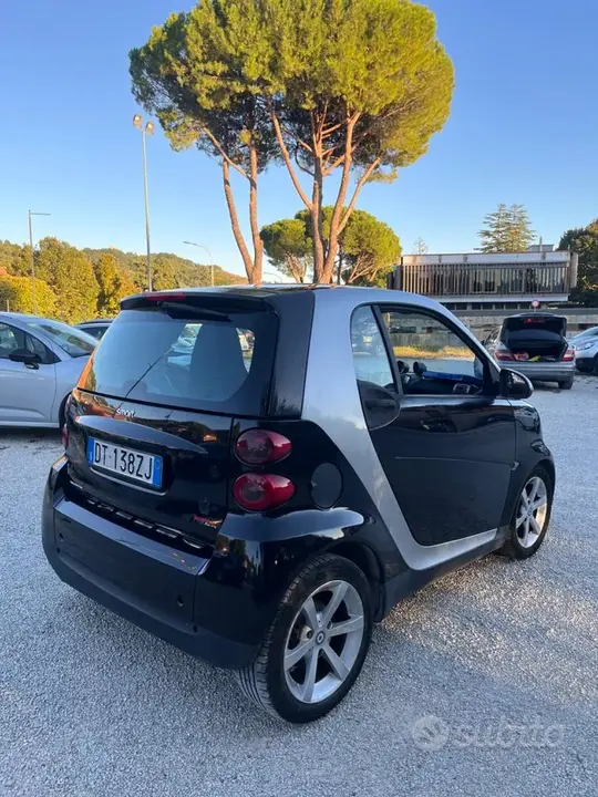 Smart Fortwo 2009 photo 4