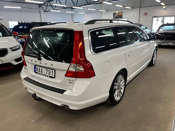 Volvo V70 2013 photo 3