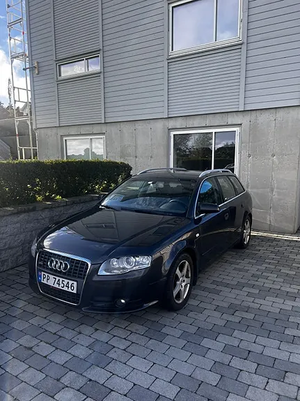Audi A4 2008 photo 2