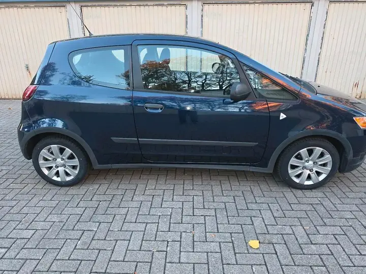 Mitsubishi Colt