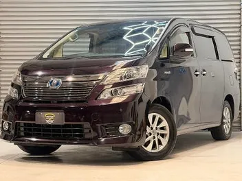 Toyota Vellfire 2013 photo 2