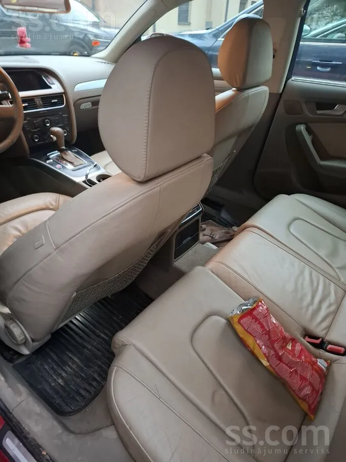 Audi A4 2008 photo 4