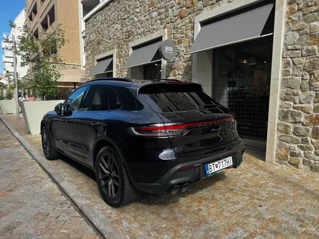 Porsche Macan 2022 photo 2