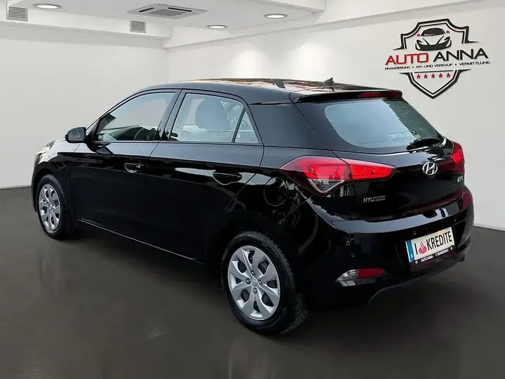 Hyundai I20 2015 photo 3
