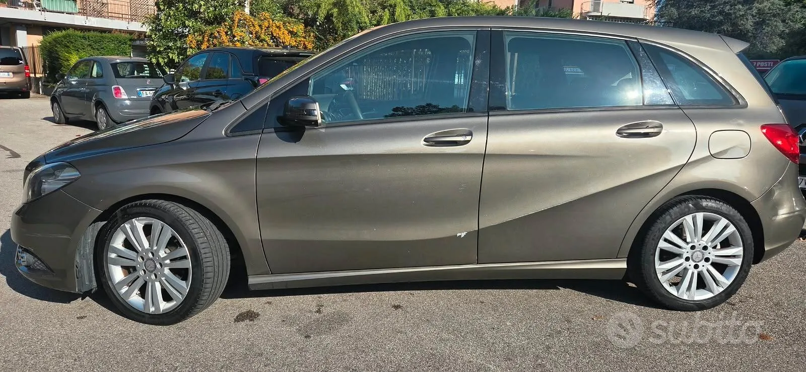 Mercedes-Benz B 180 Cdi Executive 2013 photo 2