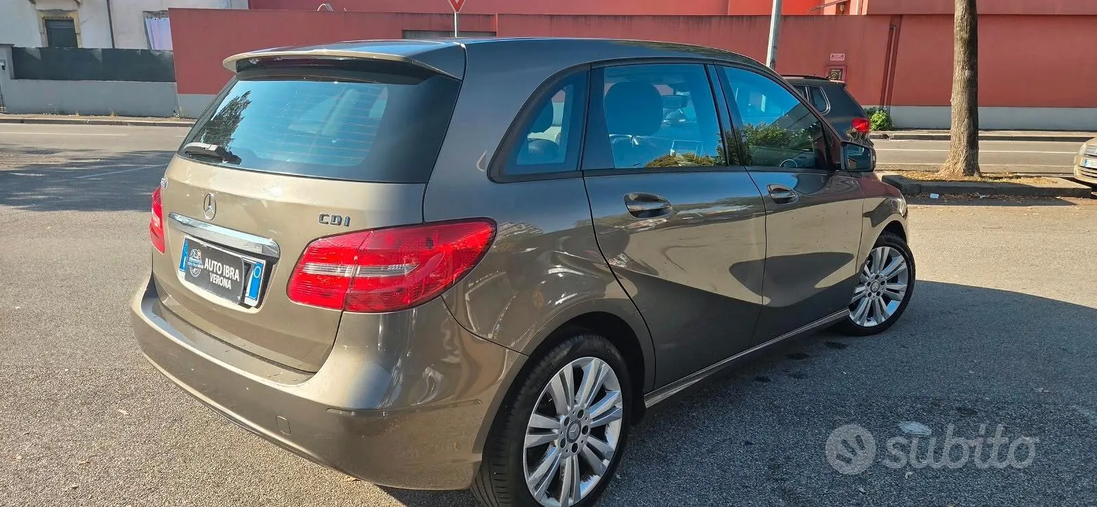 Mercedes-Benz B 180 Cdi Executive 2013 photo 5