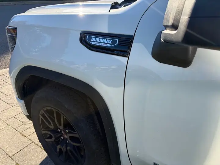 GMC Sierra 1500 2024 photo 3