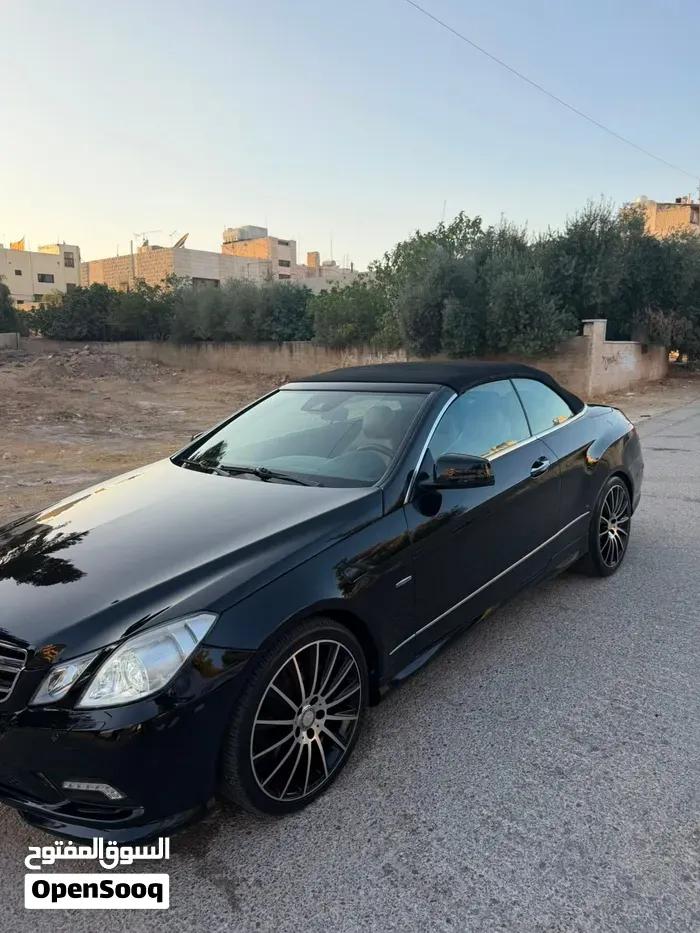 Mercedes-Benz E-Class 2011 photo 4