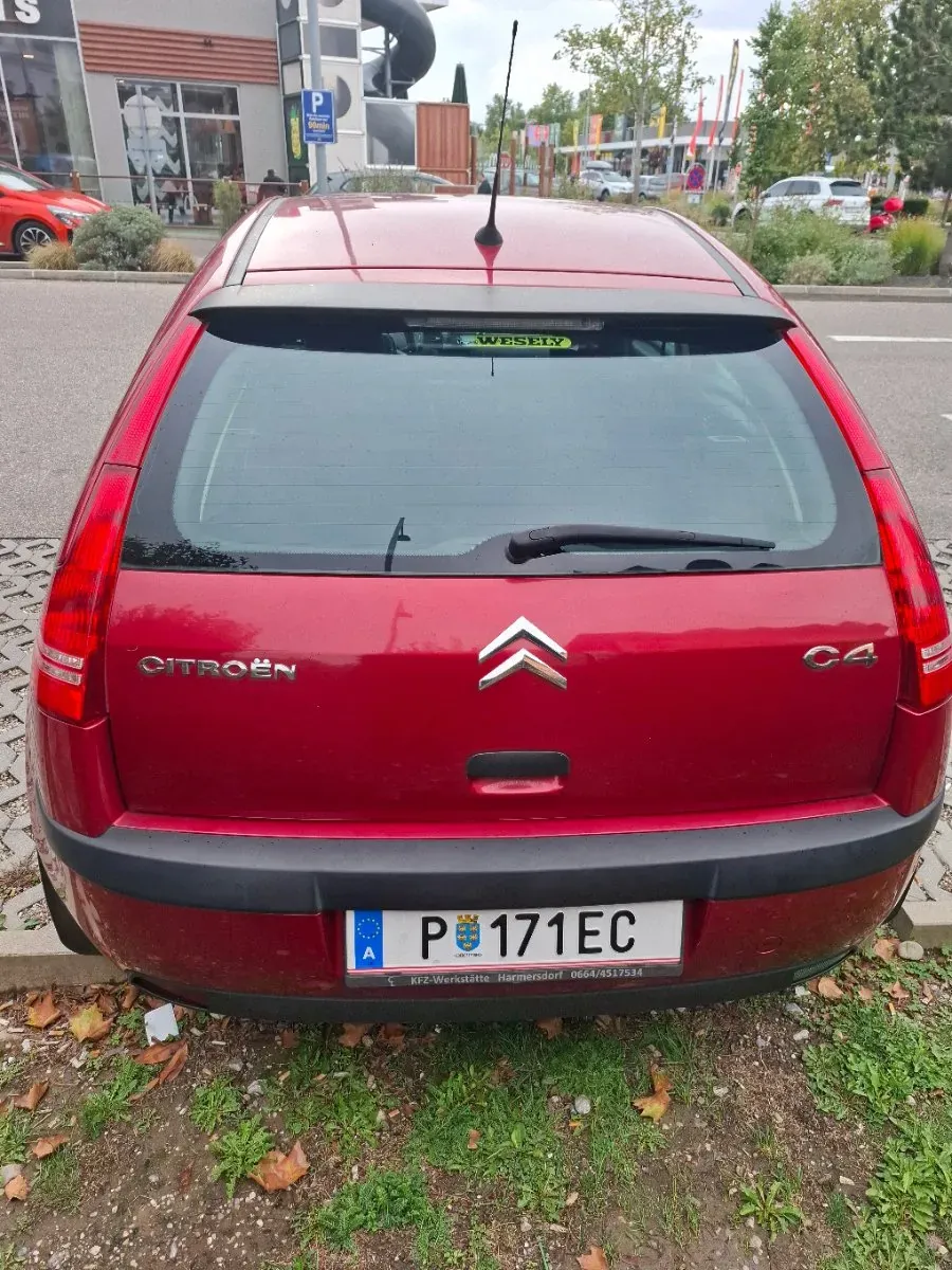 Citroen C4 2007 photo 2