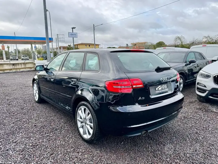 Audi A3 Sportback 2011 photo 4
