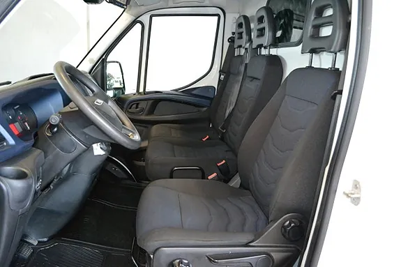 Iveco Daily 2019 photo 4