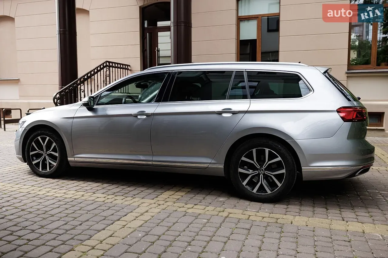 Volkswagen Passat 2020 photo 2