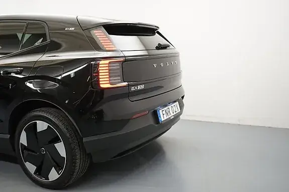 Volvo Ex30 2025 photo 3
