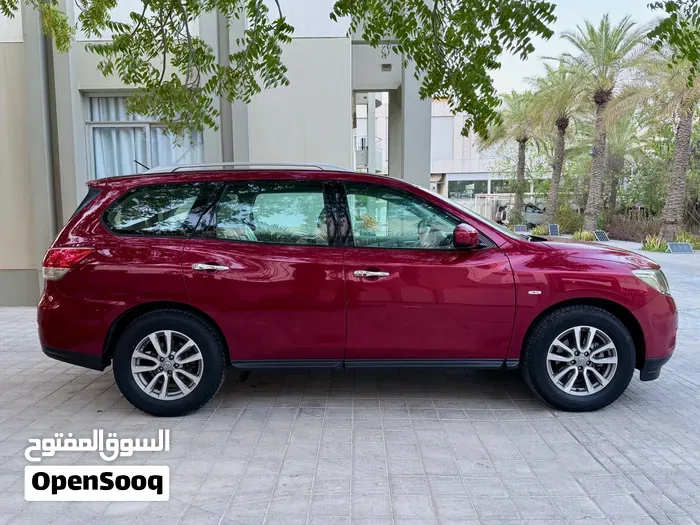 Nissan Pathfinder 2015 photo 3