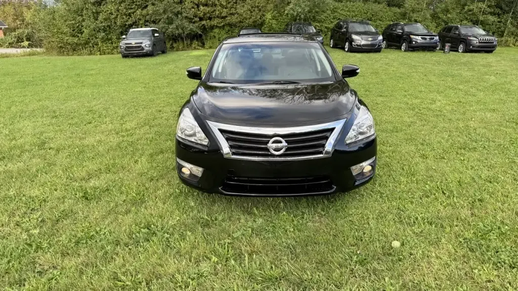 Nissan Altima 2014 photo 3