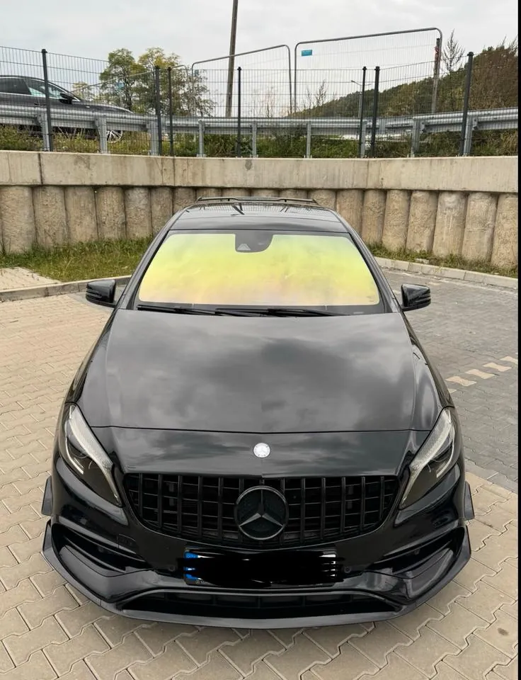 Mercedes-Benz A45 Amg