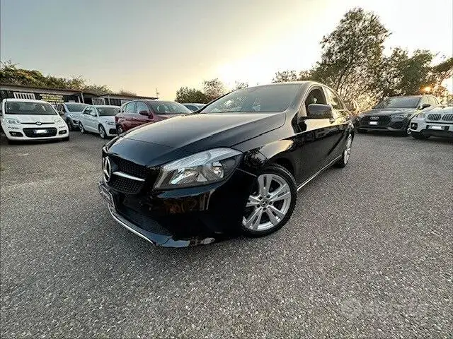 Mercedes-Benz A 180 2018 photo 3
