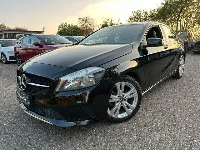 Mercedes-Benz A 180