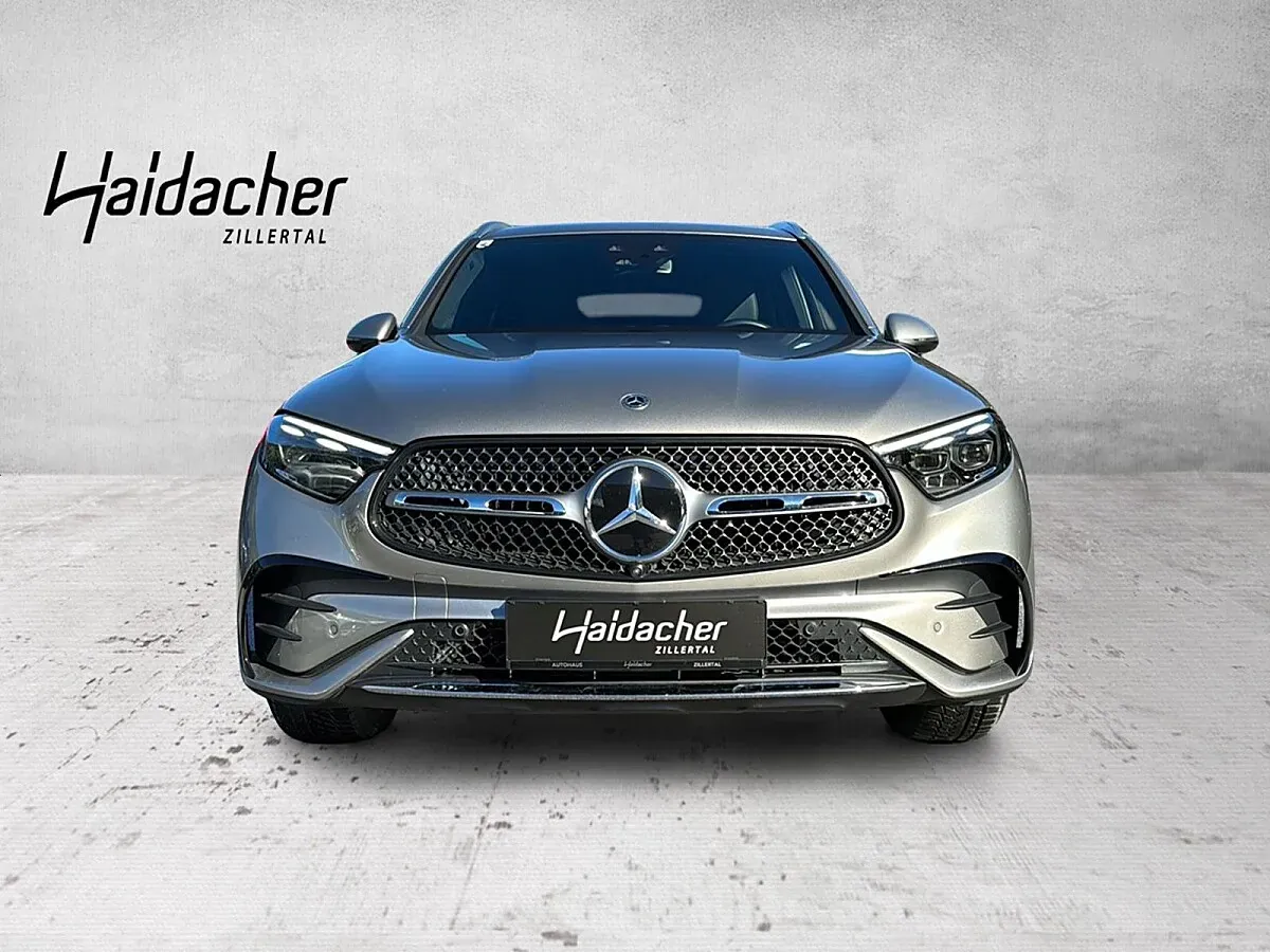 Mercedes-Benz Glc-Class 2023 photo 3