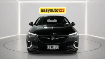Holden Commodore 2018 photo 3