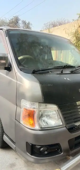 Nissan Ad Van