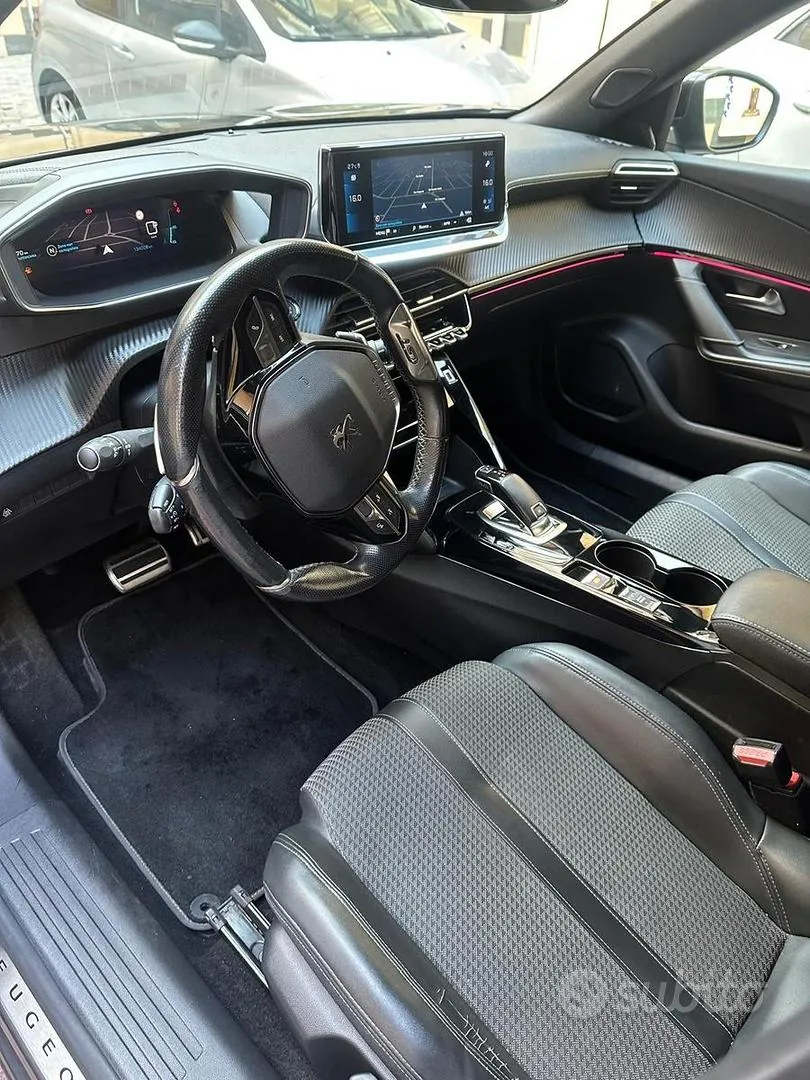 Peugeot 2008 2020 photo 5