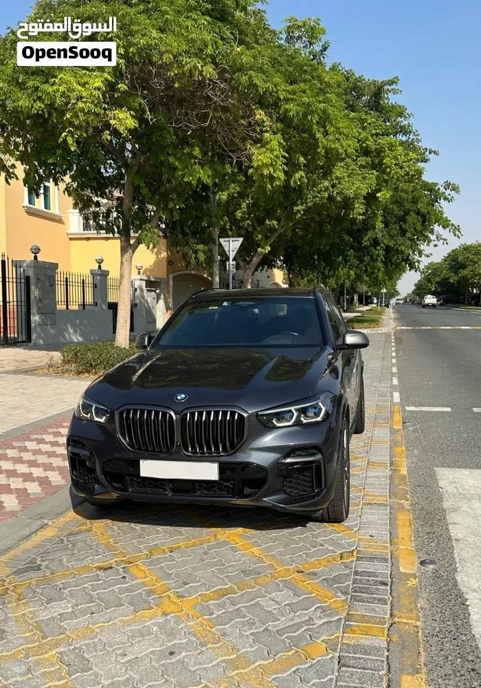 BMW X5 M50I